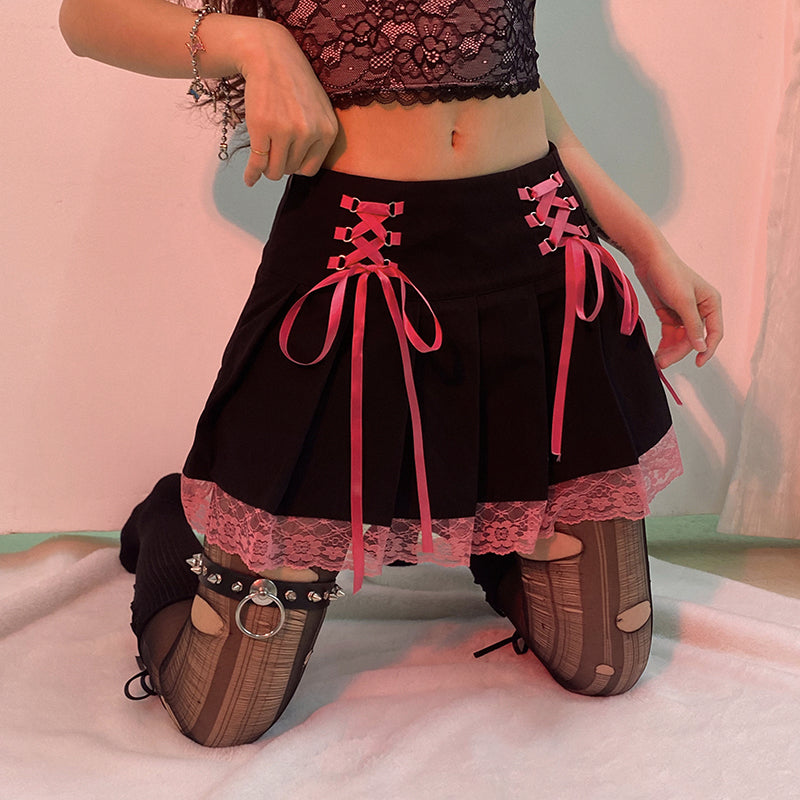 Geumxl Black Goth Aesthetic Pleated Skirts Women Lace Low Waist Mini Skirt Punk Dark Y2K Dance Streetwear Ladies Sexy Short Skirt