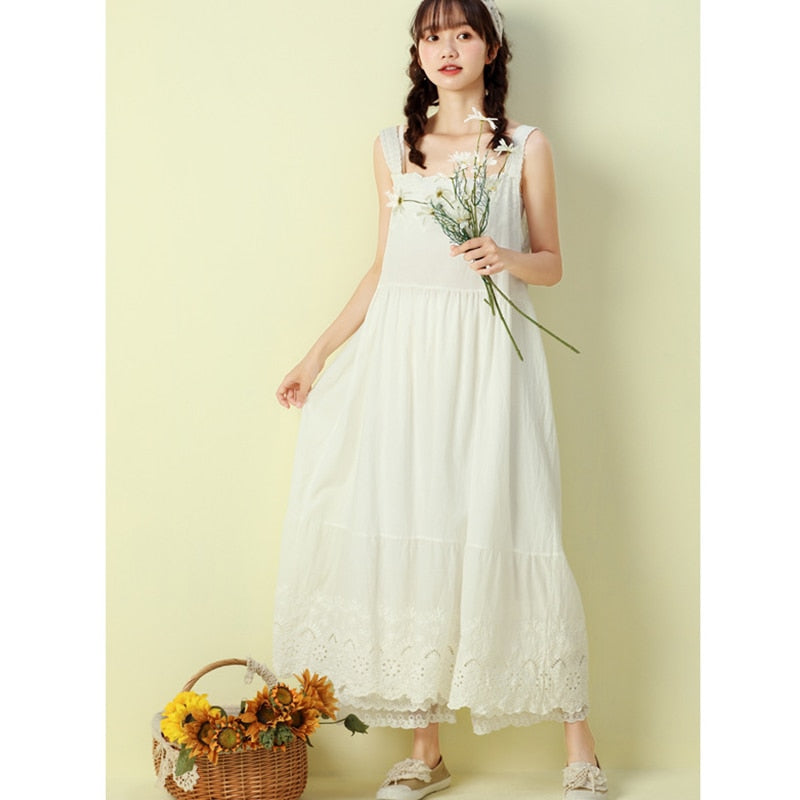 Geumxl Autumn Sweet Princess Dress Women Solid Color Cotton Lace Embroidery Mid Length Embroidery Dress Delicate Ruffles Dress K056
