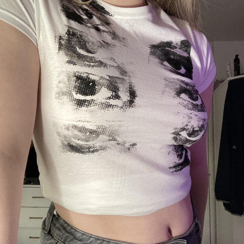 Geumxl Halloween Grunge Aesthetic Gothic Punk T-Shirts White Women Summer Graphic Print Crop Tops Slim Short Sleeve Fashion Alt Clothes