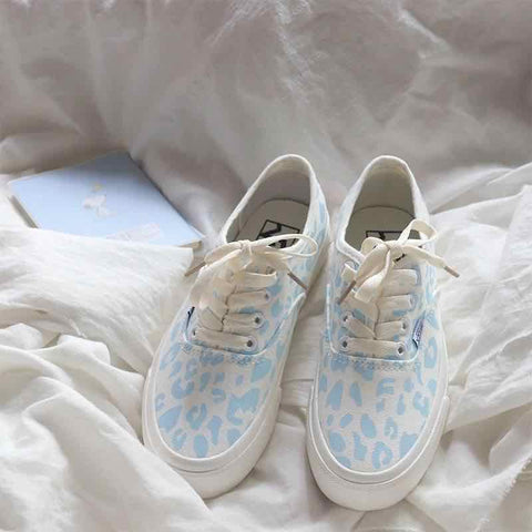 Geumxl- Women Shoes Kawaii Cartoon Women's Flat Shoes Casual Sneaker Canvas Women's Sports Shoes Girls White Vulcanize Designer Shoes