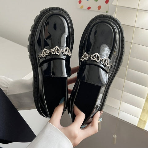 Geumxl Heart-Shaped Women Lolita Mary Jane Loafers Shoes For Woman Spring Platform Shoes Ladies Loafers Vintage Soft Slip On Chain 2022