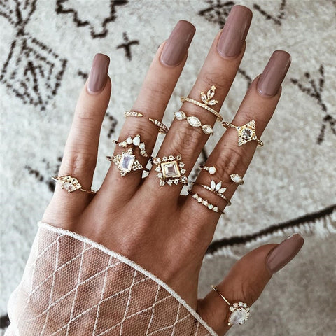 Geumxl 4Pcs/Set Gold Color Evil Eye Rings For Women Vintage Boho Crystal Knuckle Ring Set Female Party Jewelry Gift