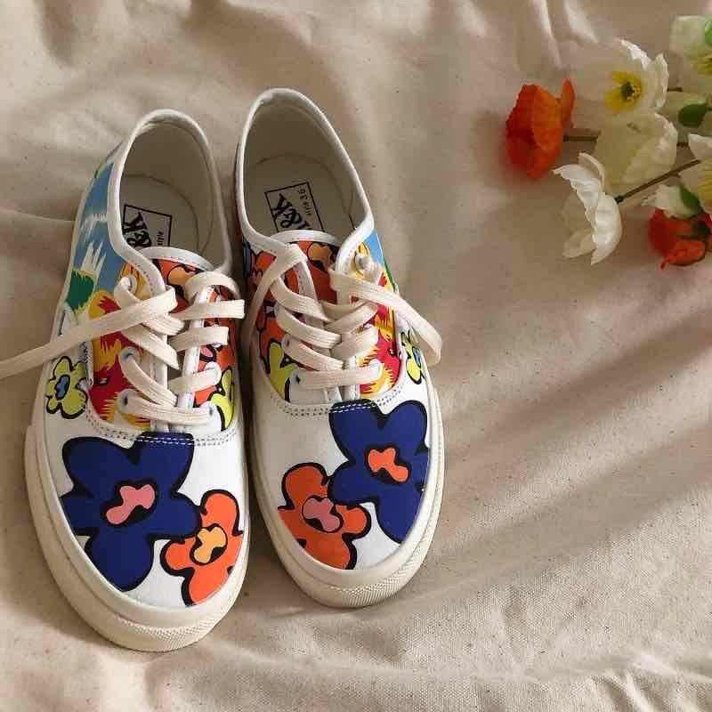 Geumxl- Women Shoes Kawaii Cartoon Women's Flat Shoes Casual Sneaker Canvas Women's Sports Shoes Girls White Vulcanize Designer Shoes