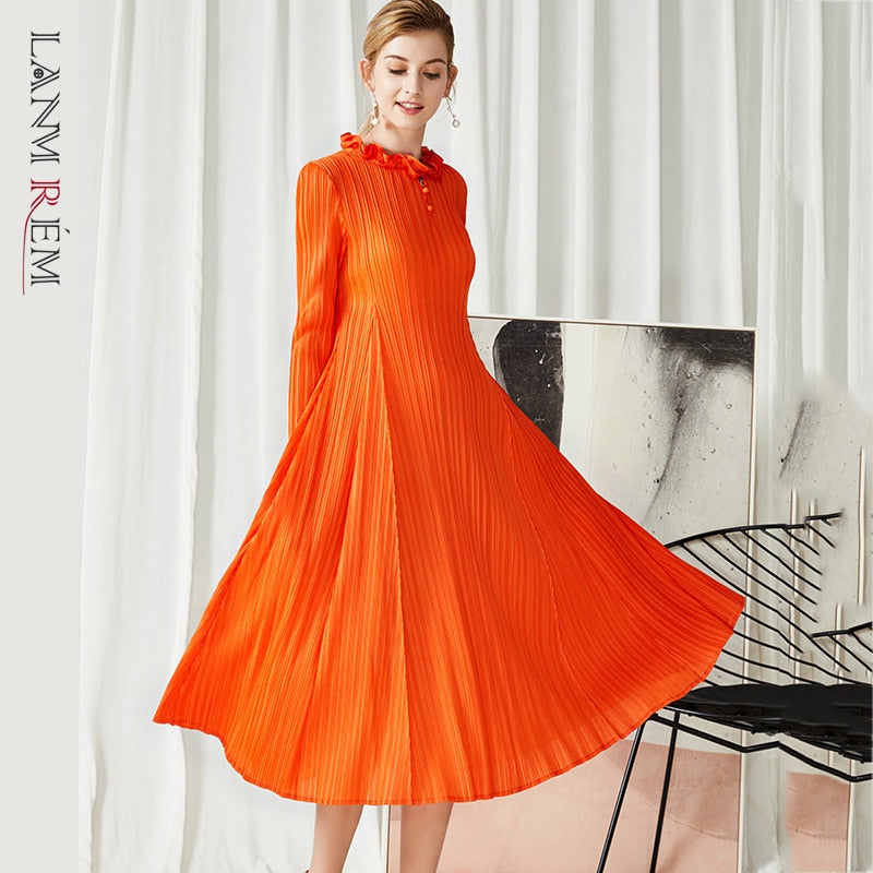 Geumxl Women Orange  Ruffles Pleated Dress New Round Neck Long Sleeve Loose Fit Fashion Tide Spring Autumn 2022 2E1595