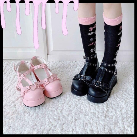 Geumxl 2023 Brand Girls Platform Wedges Angel Bat Marry Janes Pumps Buckle Women's Pumps New INS Cosplay Lolita Japanese Shoes Woman