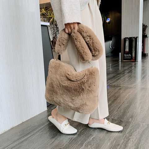 Faux Fur Handbags for Women Soft Plush Large Capacity Female Shopping Bags Simple Furry Ladies Messenger Bags Casual Tote Purse