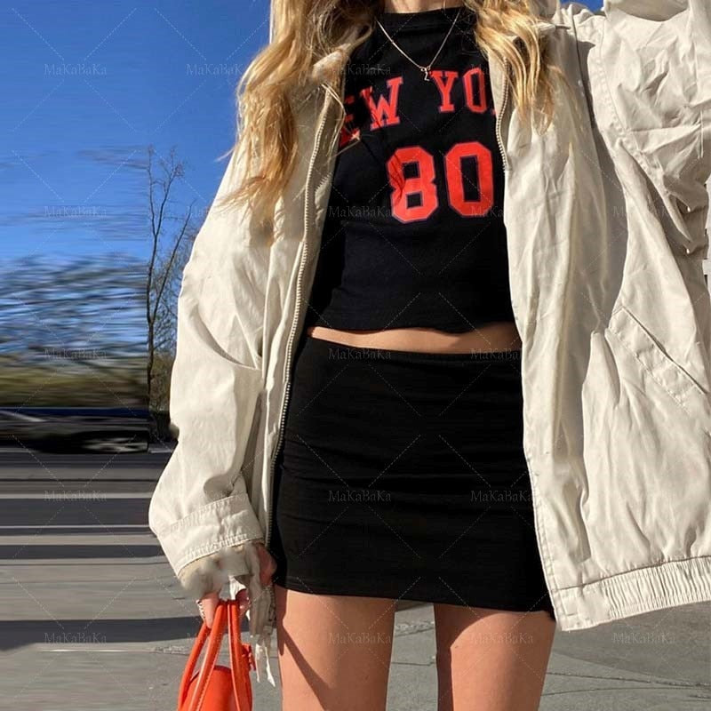 Long Sleeve Shirt Women Sexy Cropped Letter Graphics Tops 2022 Spring Black Goth Grunge Skinny Slim Basic Top Woman T Shirts EMO